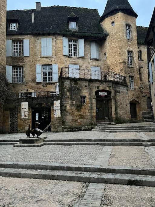Chez Alice Appartement En Plein Centre Ville Sarlat-la-Canéda Dış mekan fotoğraf